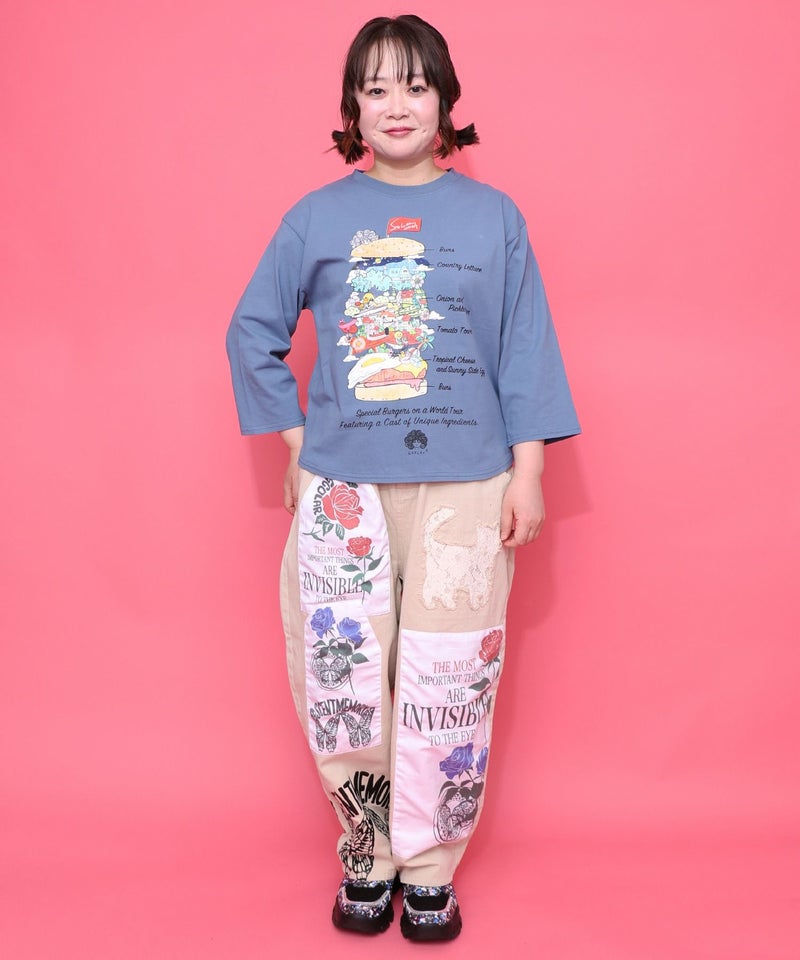 スカラーバーガータウン柄Tシャツ-3