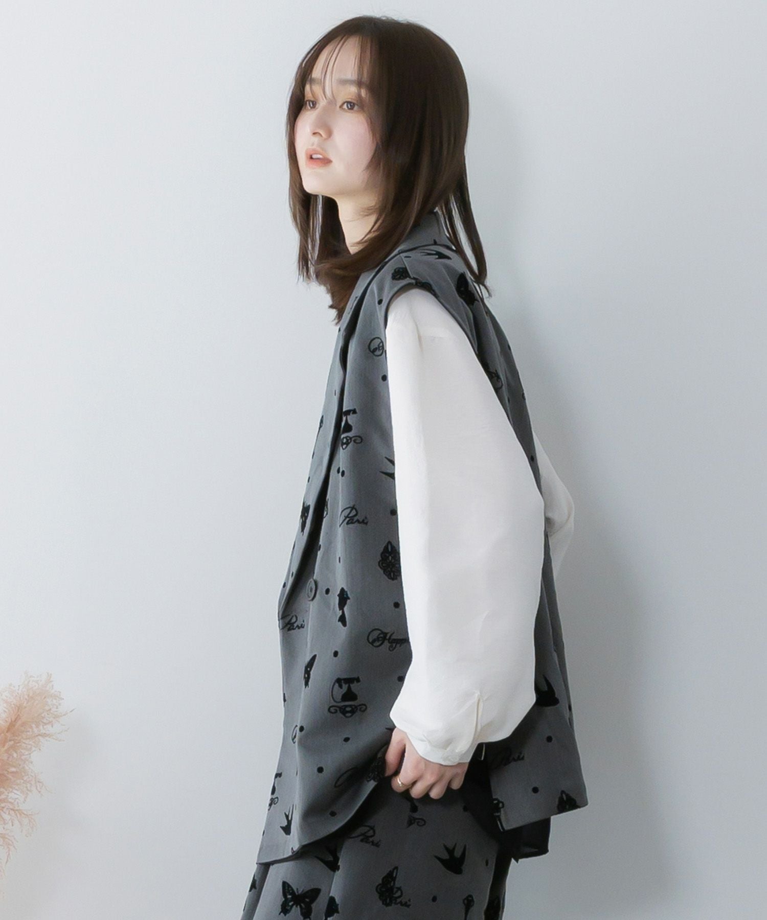 561210：アンティーク調フロッキープリントベストの通販-ScoLar