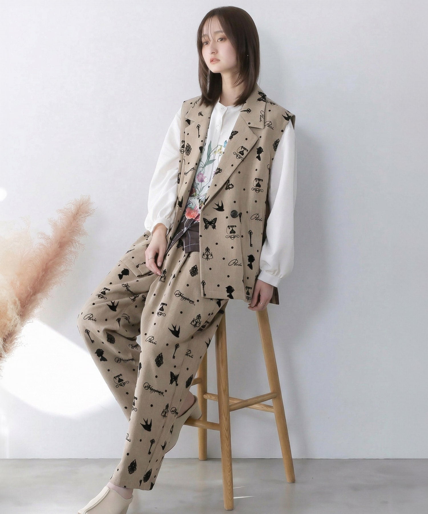 561209：アンティーク調フロッキープリントパンツの通販-ScoLar