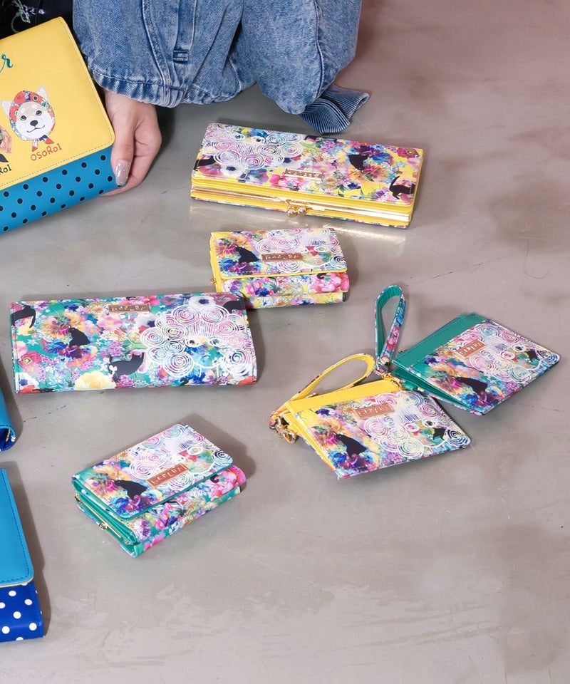 黒ネコ×スカラーちゃん 花柄フラグメントケース-18