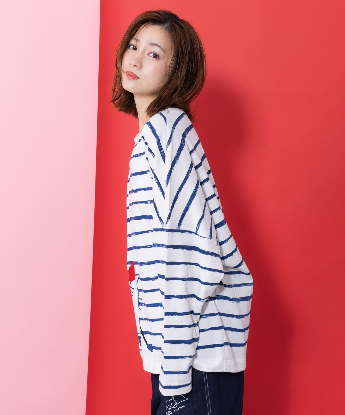 画家ネコボーダーTシャツ-4