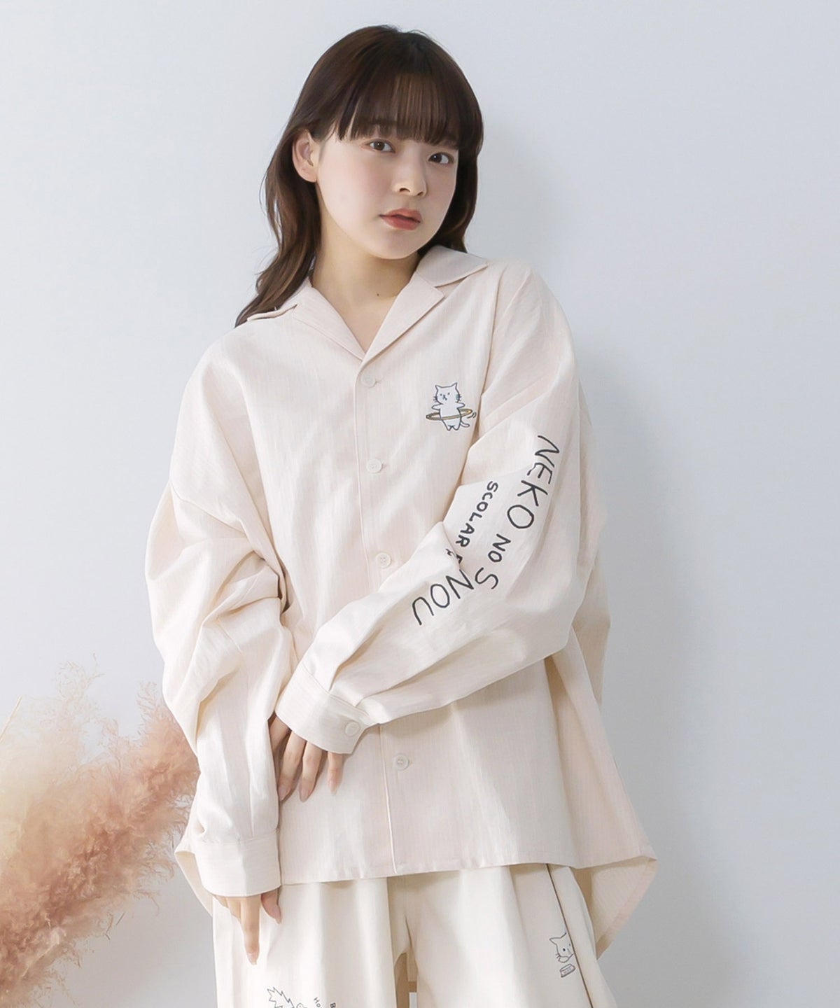 ネコの洗脳×ストライプ柄シャツ-3