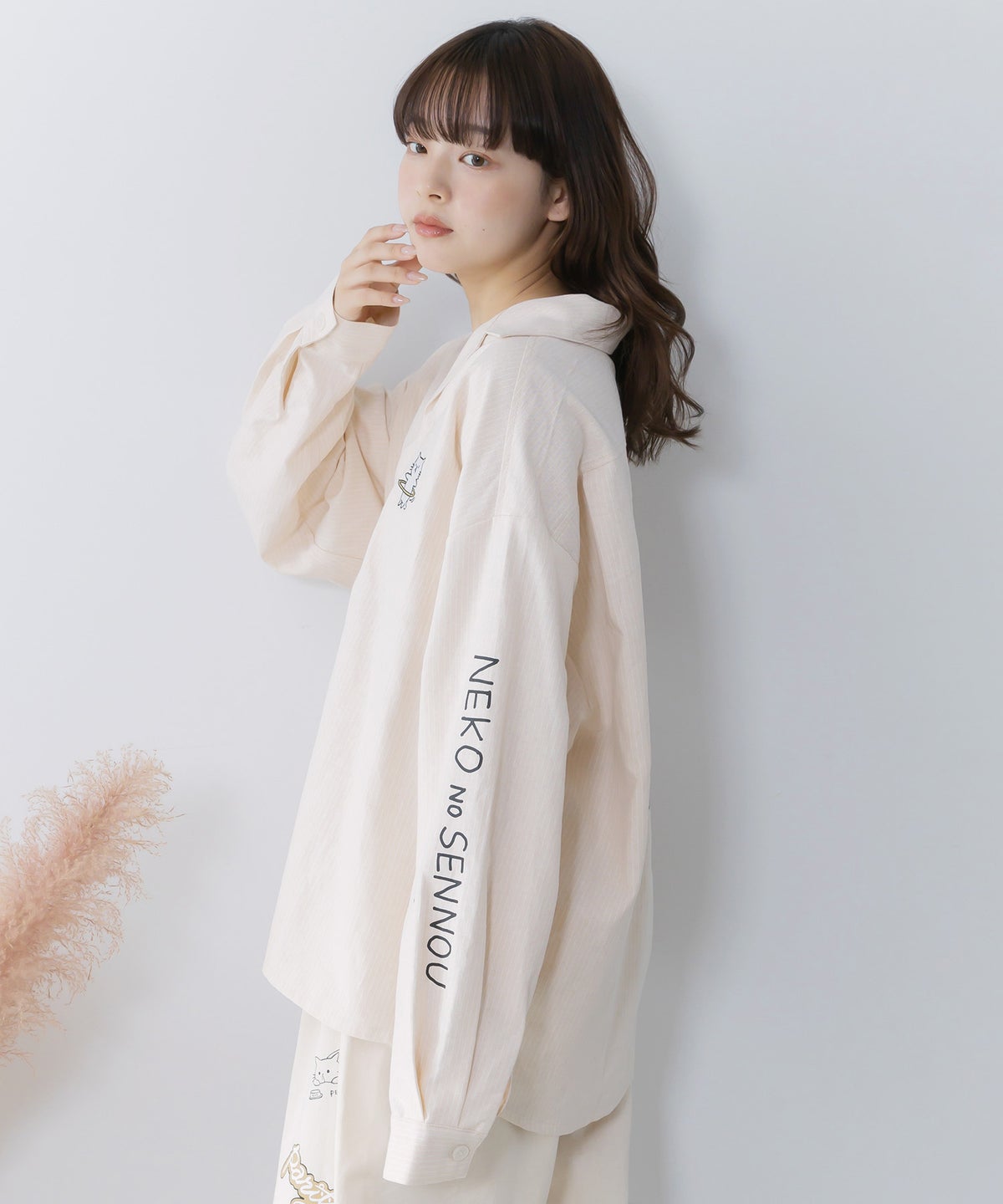 ネコの洗脳×ストライプ柄シャツ-4