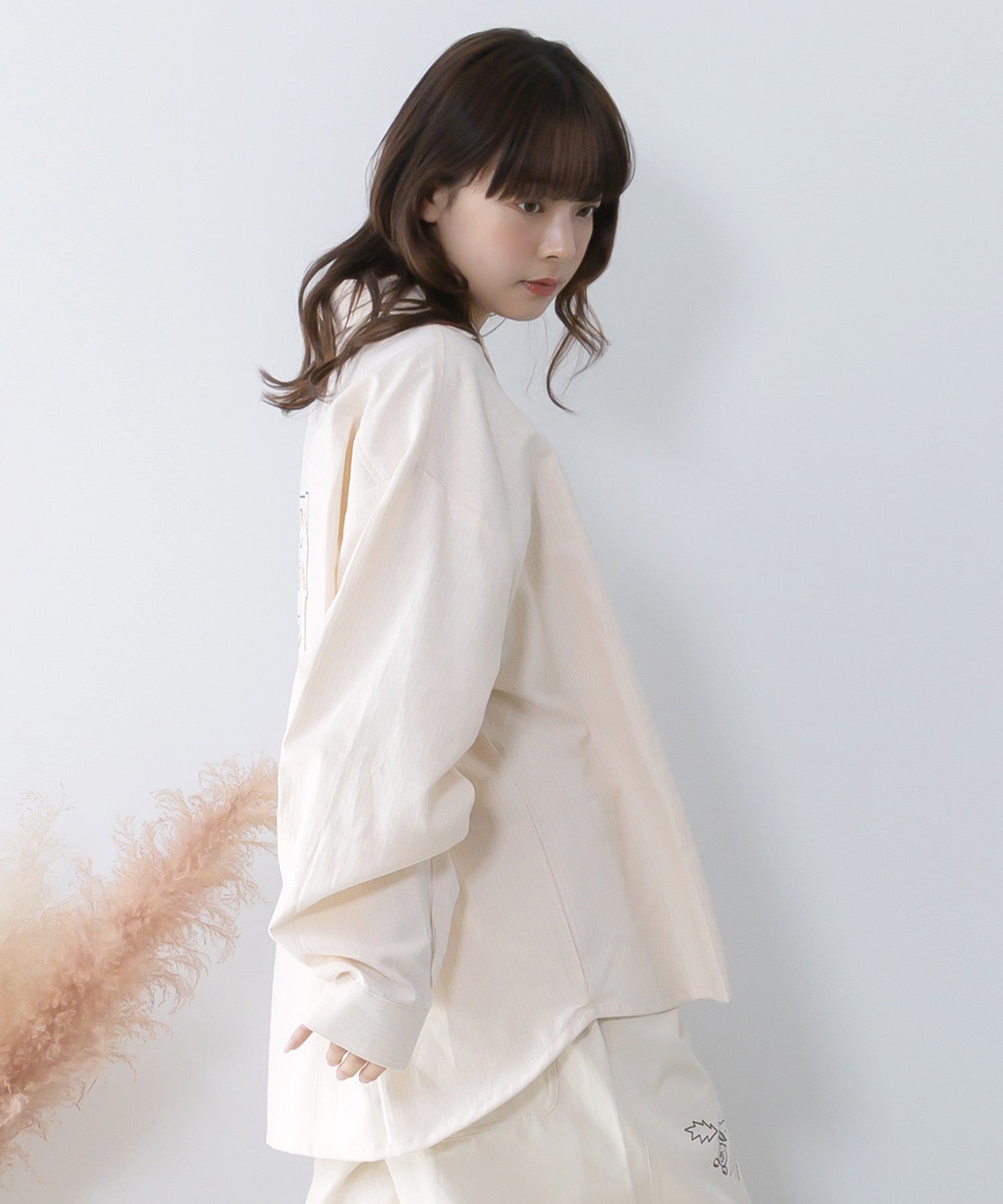 361111：ネコの洗脳×ストライプ柄シャツの通販-ScoLar