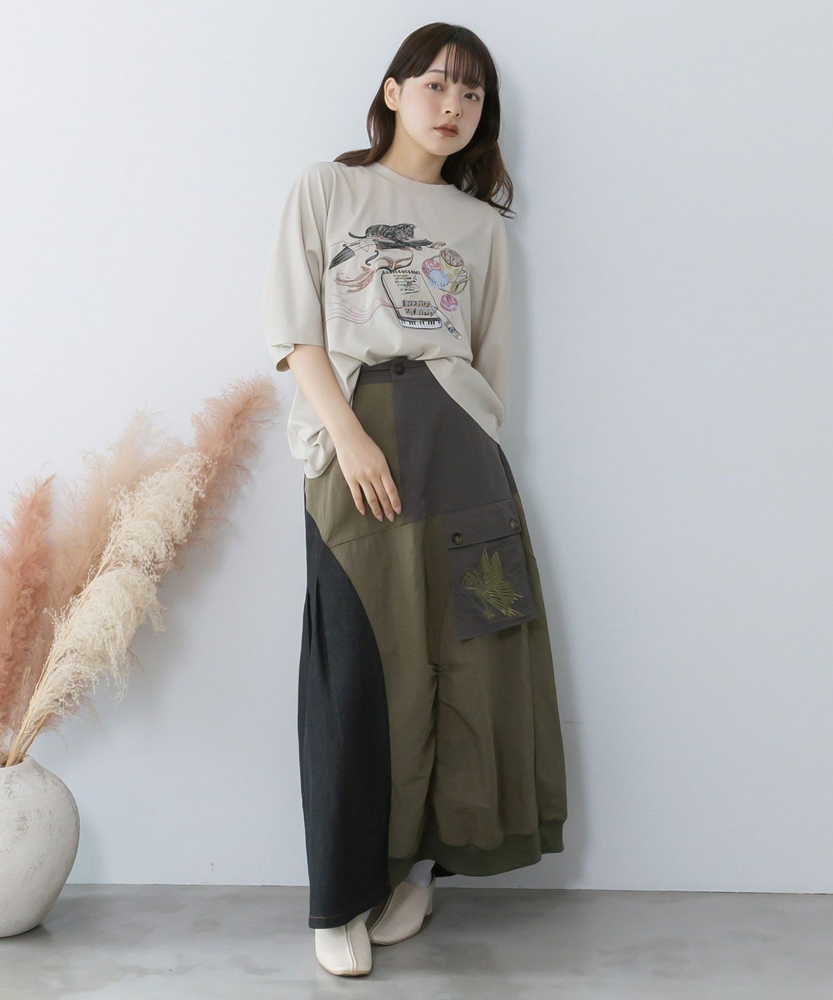 ネコ×作曲刺繍ポンチ生地半袖Tシャツ-2