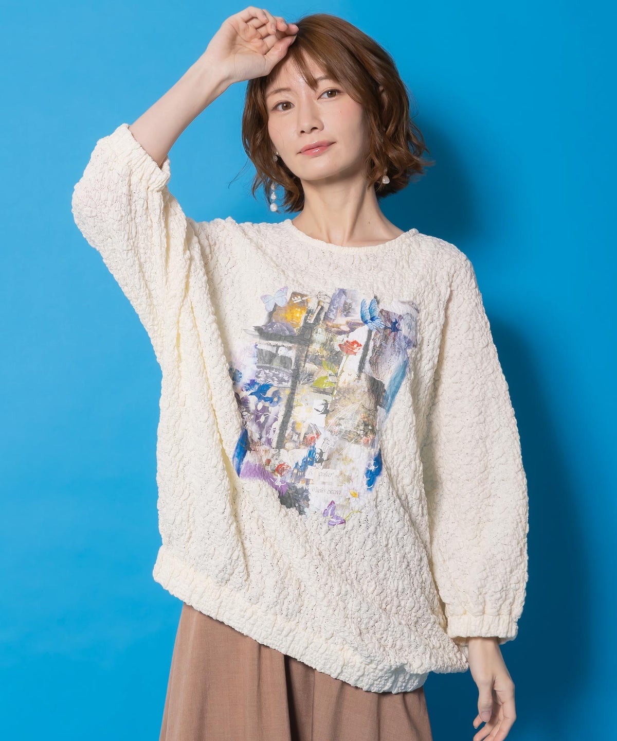 魔女の秘密コラージュ柄 シャーリングレースプルオーバー-1