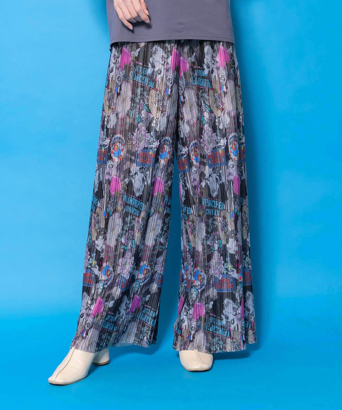 花ネコ柄ランダムプリーツパンツ-1