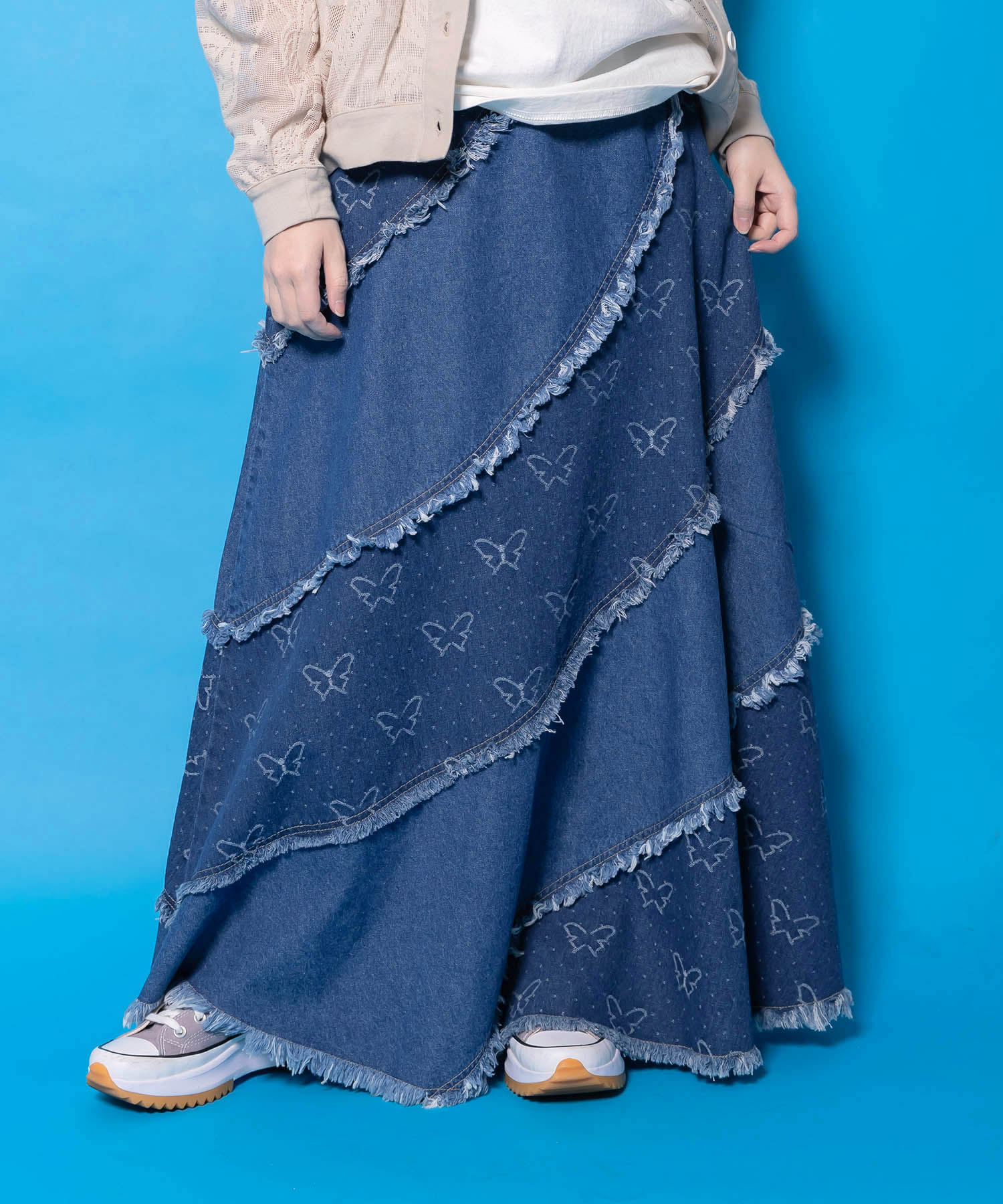 161654：蝶刺繍or配色 スパイラル切替フリンジデニムスカートの通販-ScoLar
