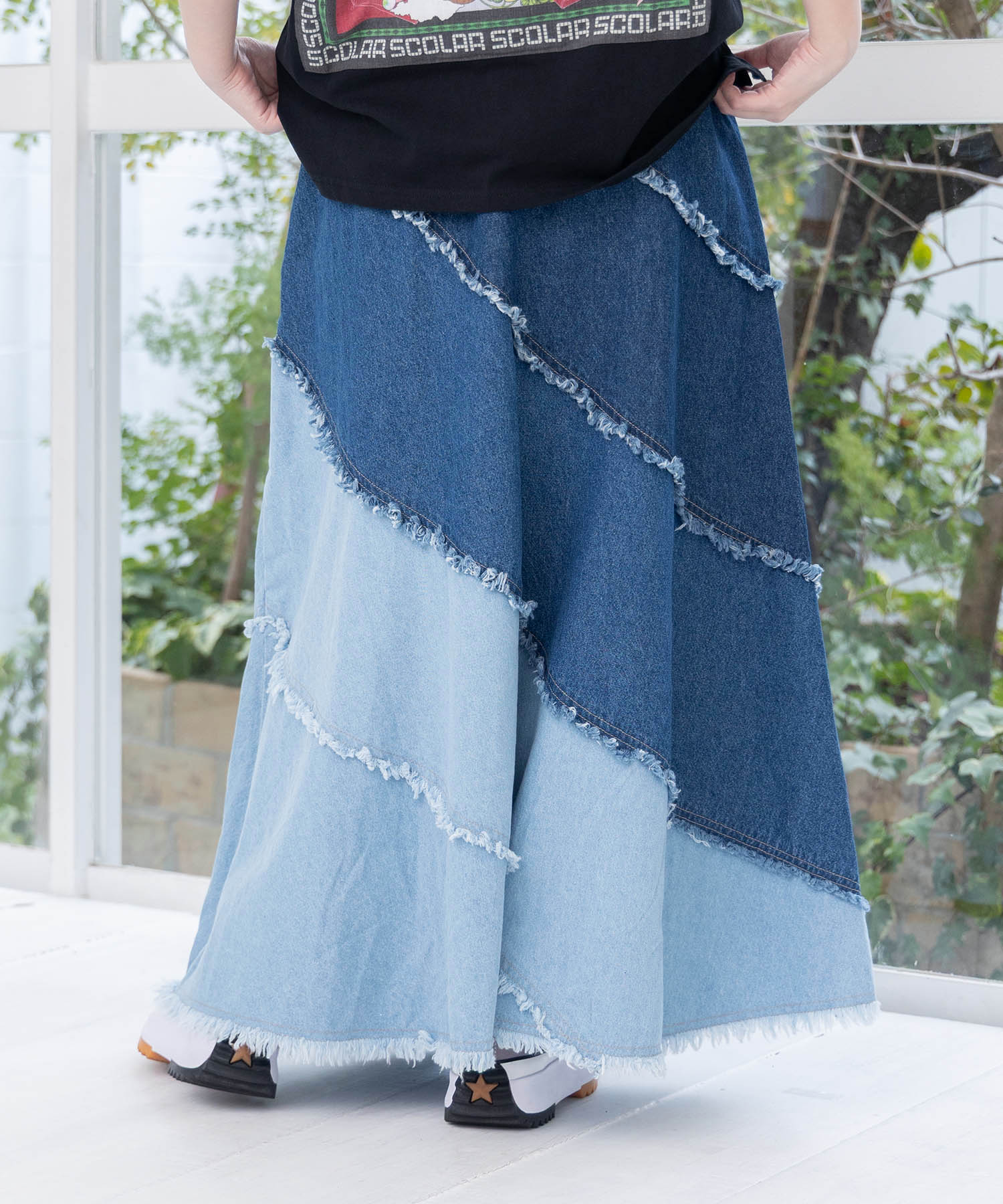 161654：蝶刺繍or配色 スパイラル切替フリンジデニムスカートの通販-ScoLar
