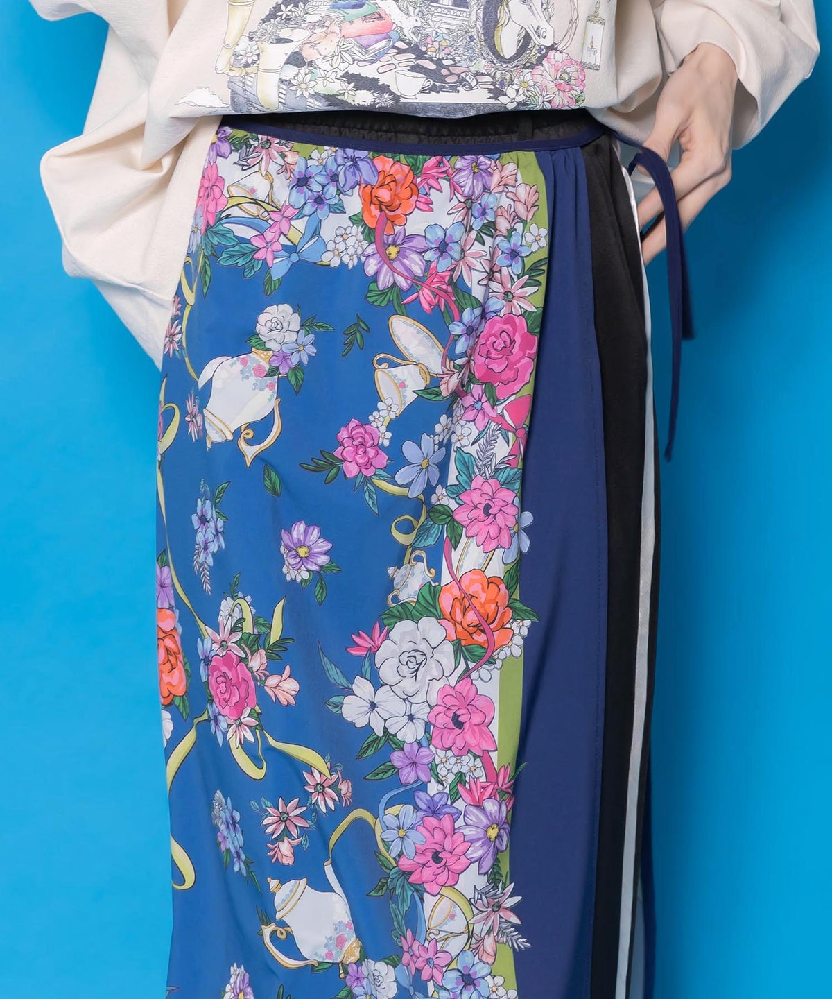 スカーフ柄巻きスカート付きパンツ-8