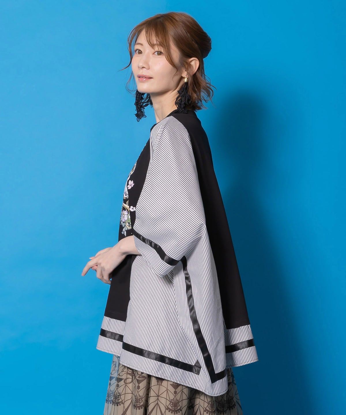 ラメ入りアンティーク柄アシメ異素材切替PO-4