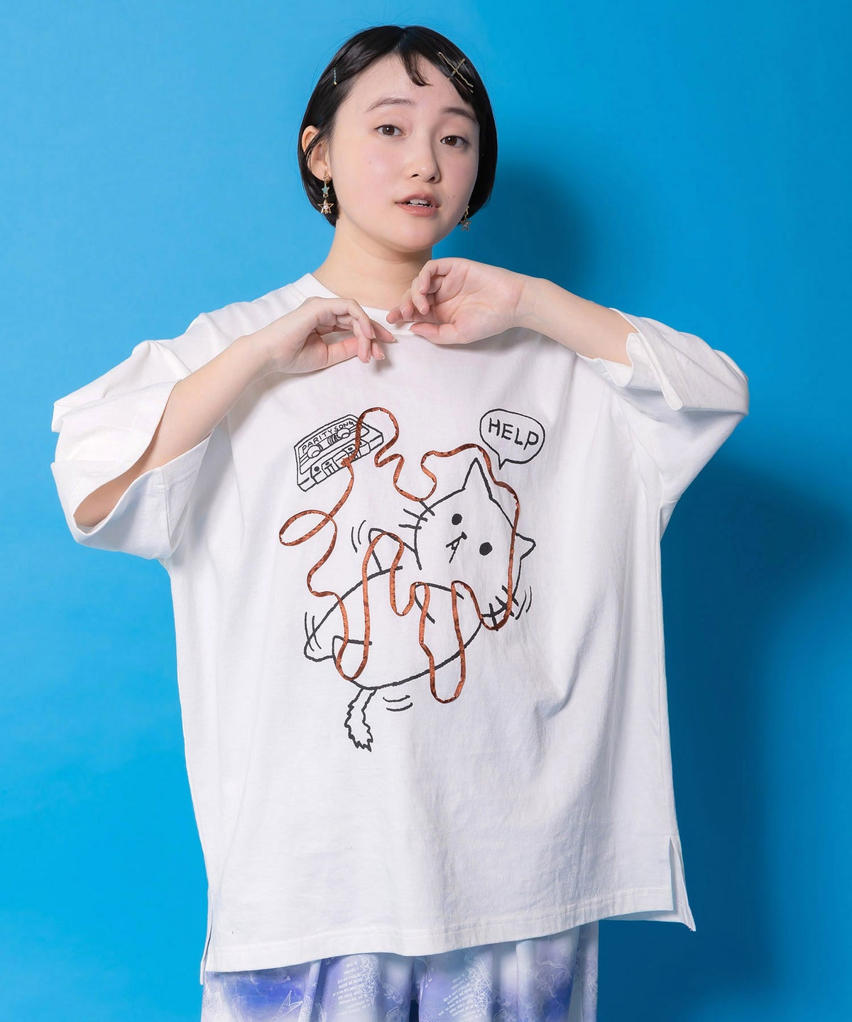 カセットテープにからまるネコTシャツ-3