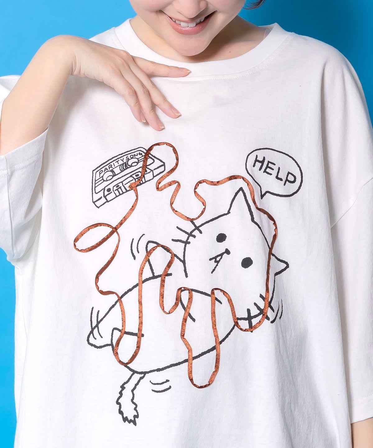 カセットテープにからまるネコTシャツ-6