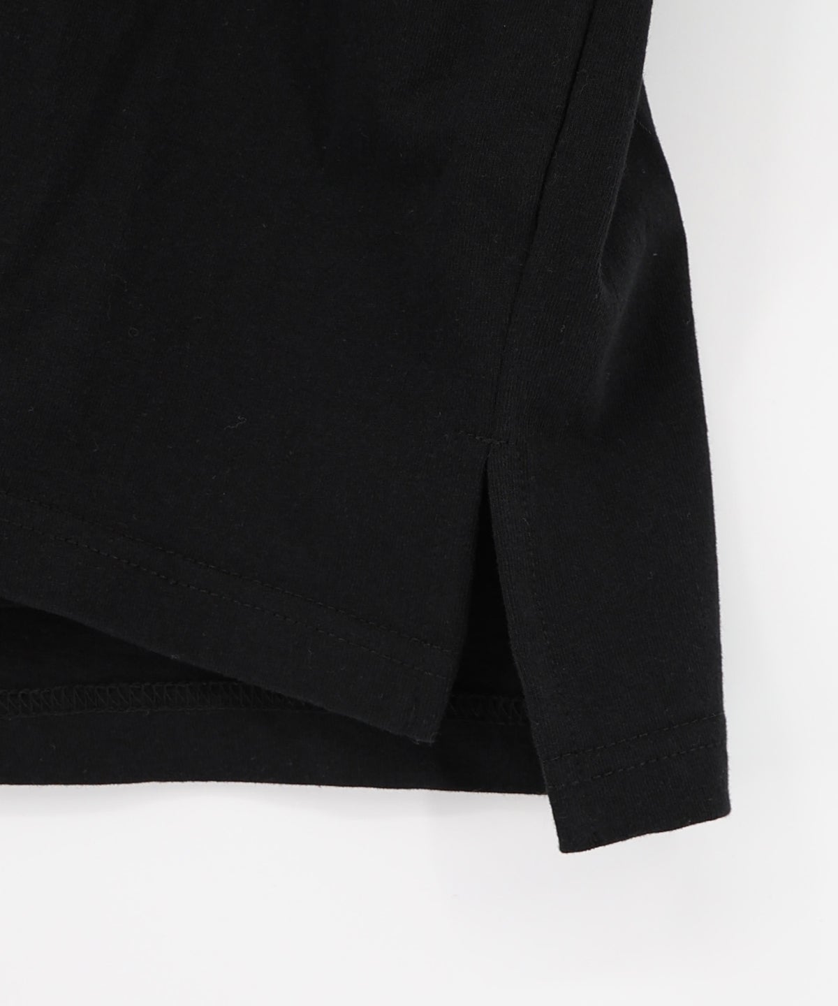 カセットテープにからまるネコTシャツ-21