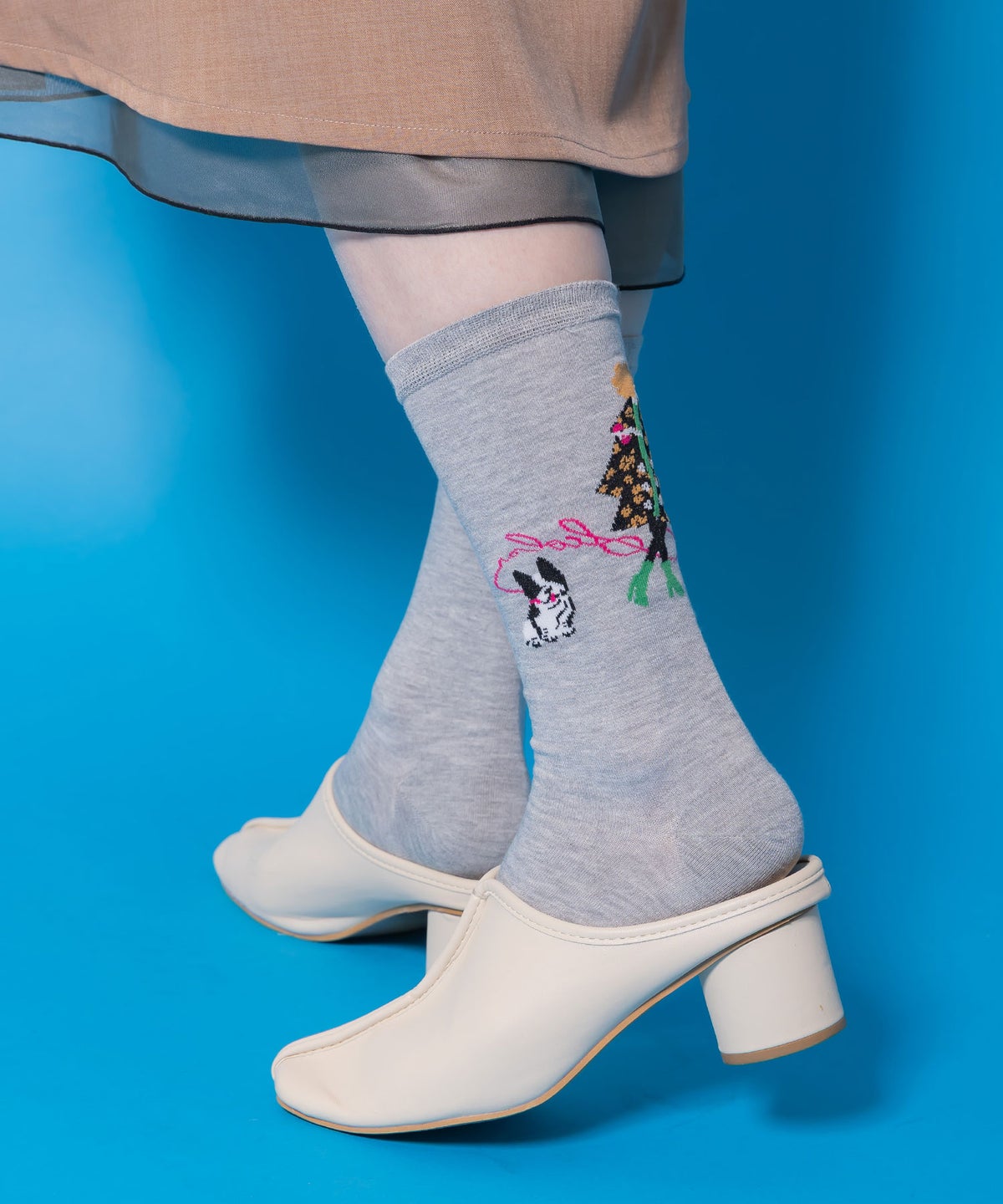 スカラー犬の散歩柄ソックス-3