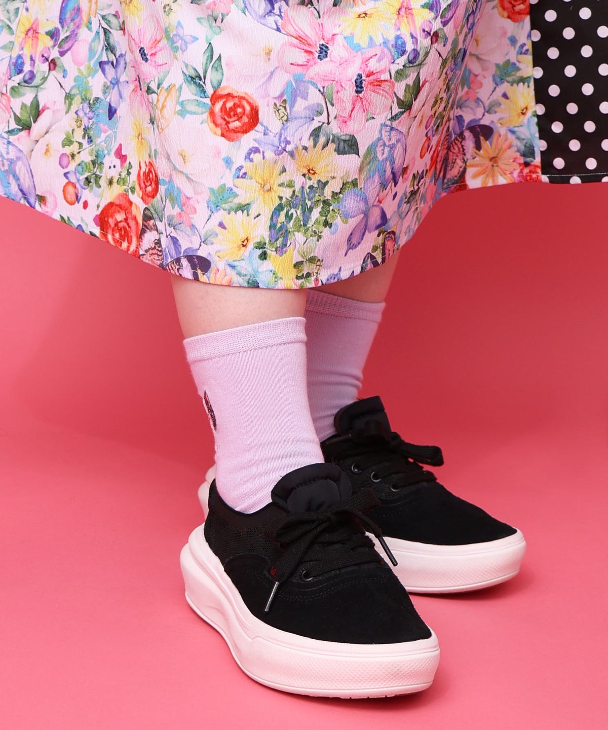 スカラーネコ柄刺繍ソックス-2