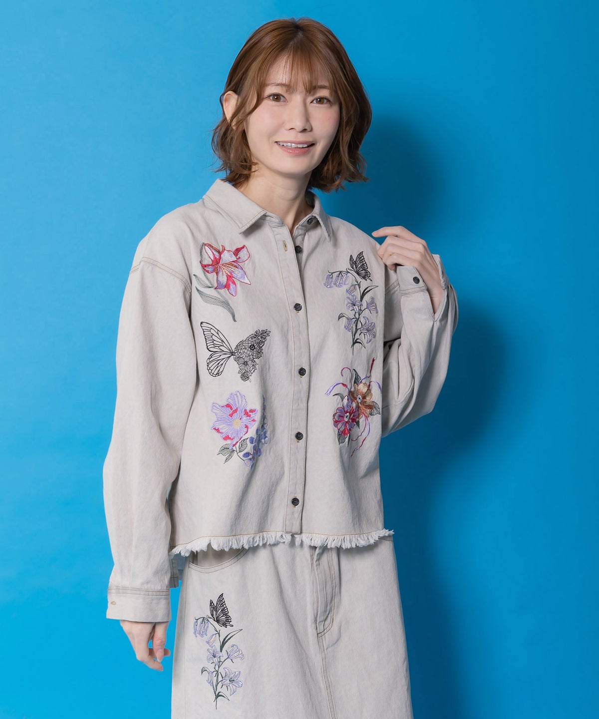 花蝶刺繍すそフリンジ入りデニムシャツ-1