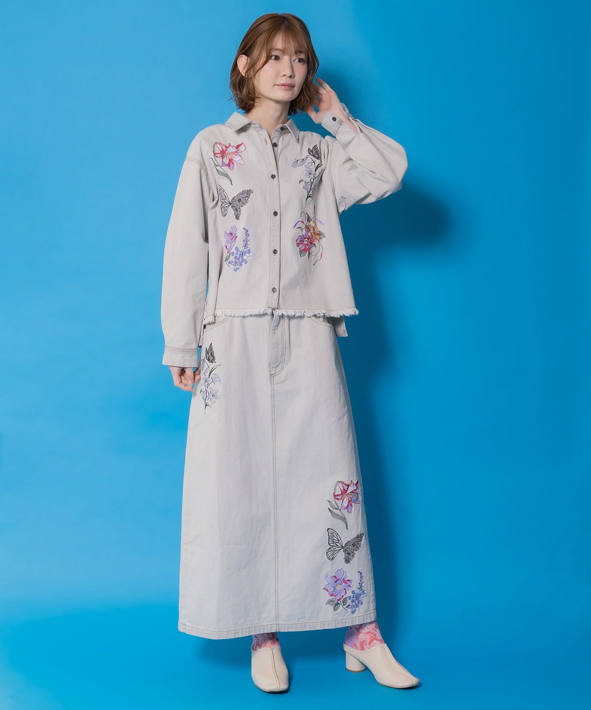 花蝶刺繍すそフリンジ入りデニムシャツ-2