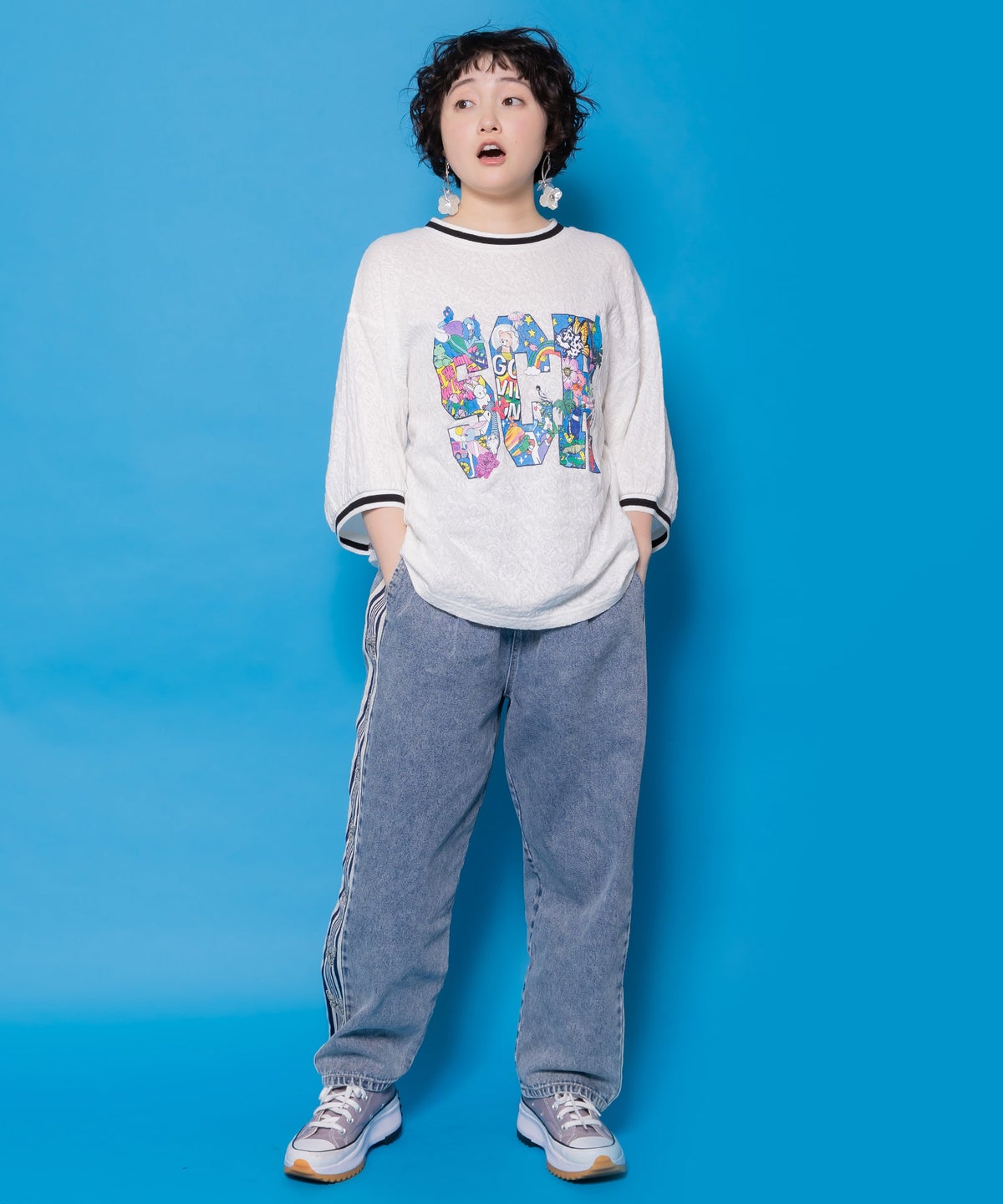 カラフルポップ柄ローズジャガードTシャツ-2