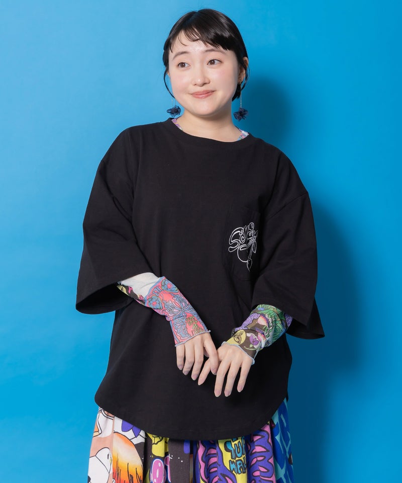 じゃらじゃらスカラーキーホルダー柄Tシャツ-2