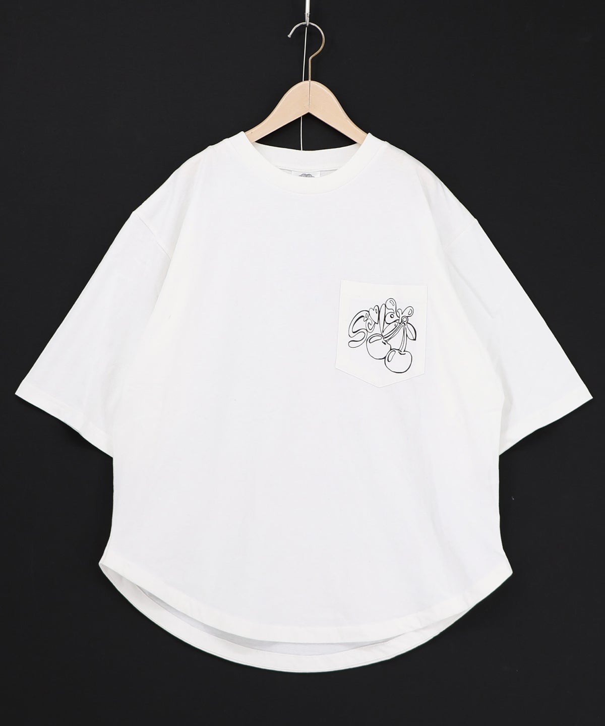 じゃらじゃらスカラーキーホルダー柄Tシャツ-8