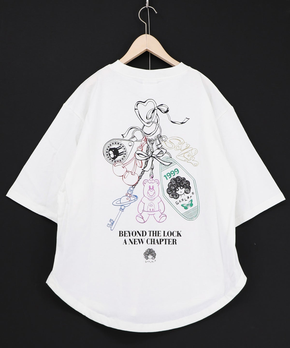 じゃらじゃらスカラーキーホルダー柄Tシャツ-9