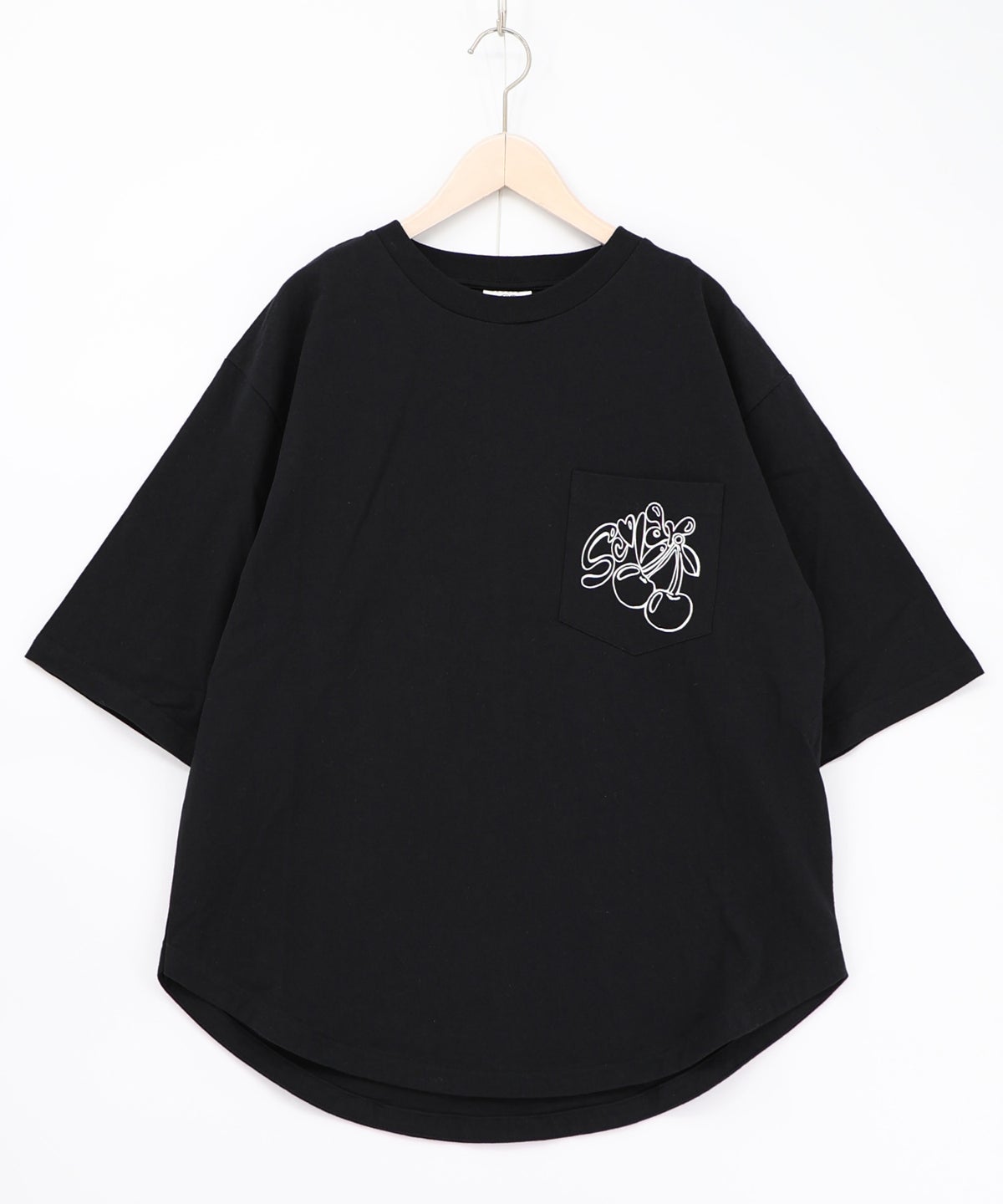 じゃらじゃらスカラーキーホルダー柄Tシャツ-11