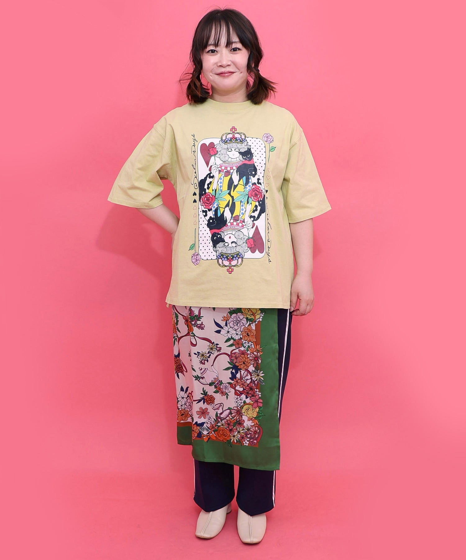メ*カ様 カレンチャンTシャツ　スプリンターズステークス2024　枠色抽選　非売 161643：ハートの女王スカラーちゃんTシャツの通販-ScoLar