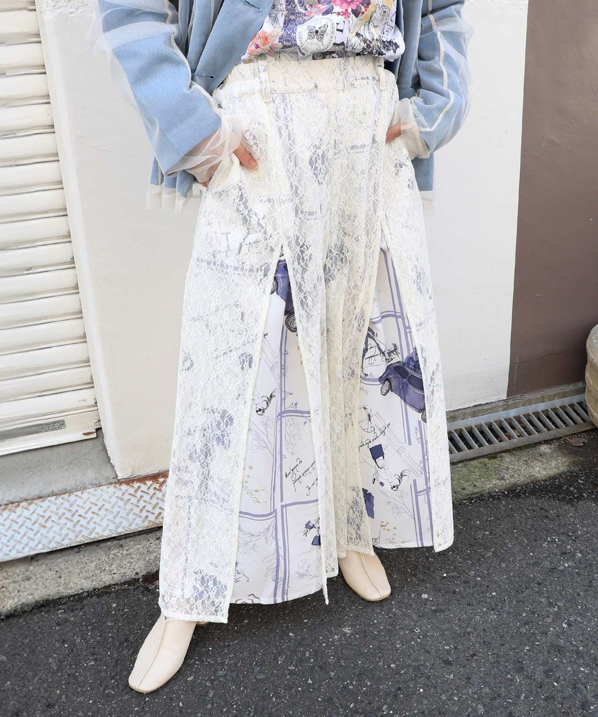 スリット入り刺繍レース重ね アンティーク柄パンツ-1