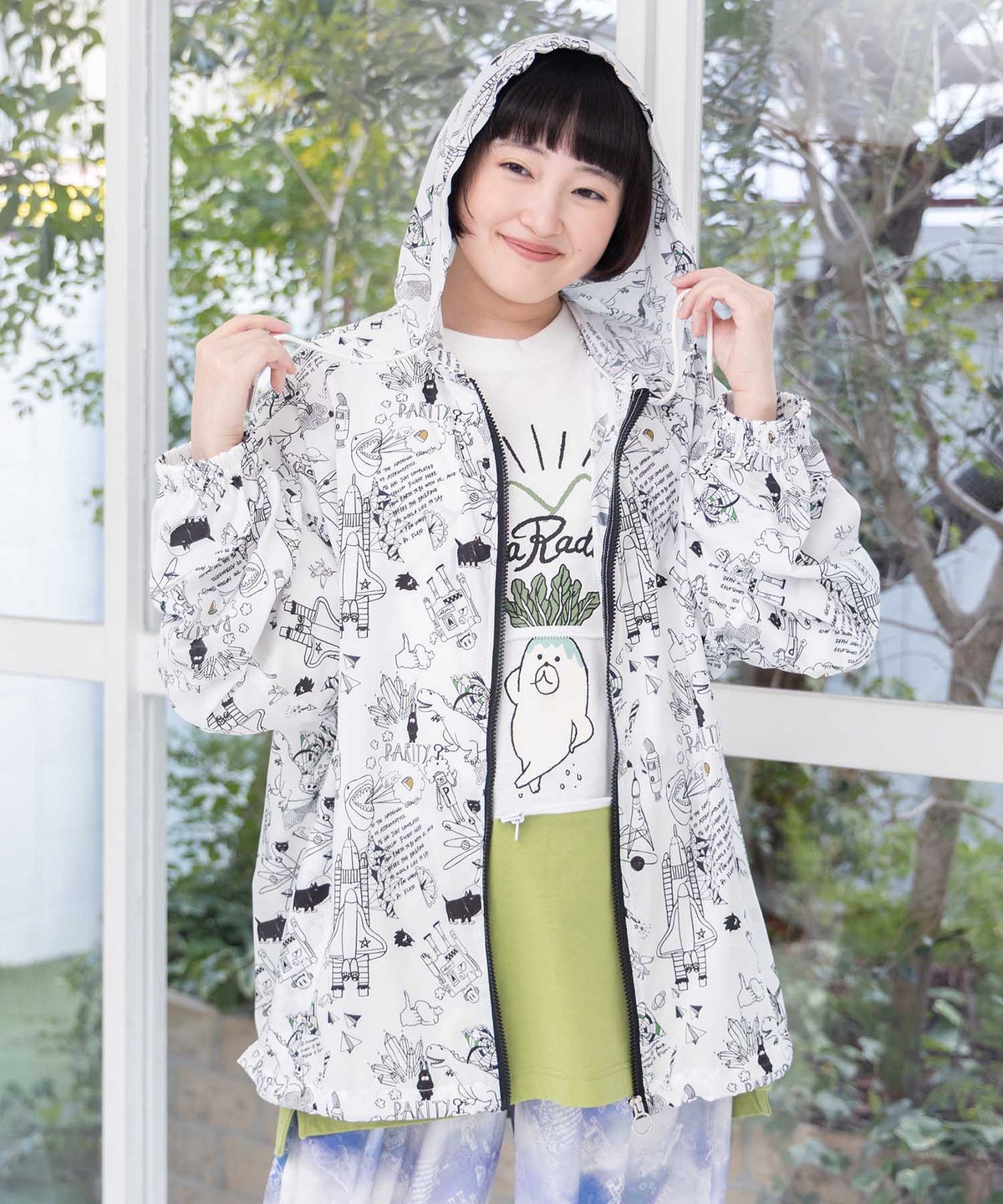 Parity×恐竜in宇宙柄 軽量パーカー-3