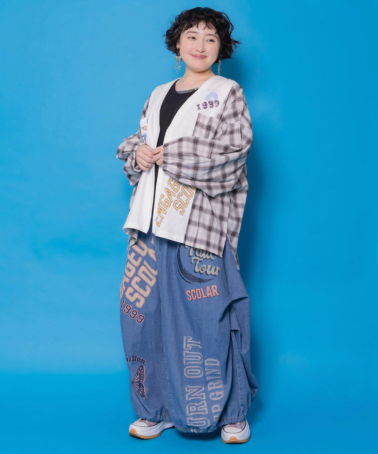 【scolar】ベルトアジャスター付きバルーンデニムSK 161667：ベルトアジャスター付きバルーンデニムスカートの通販-ScoLar