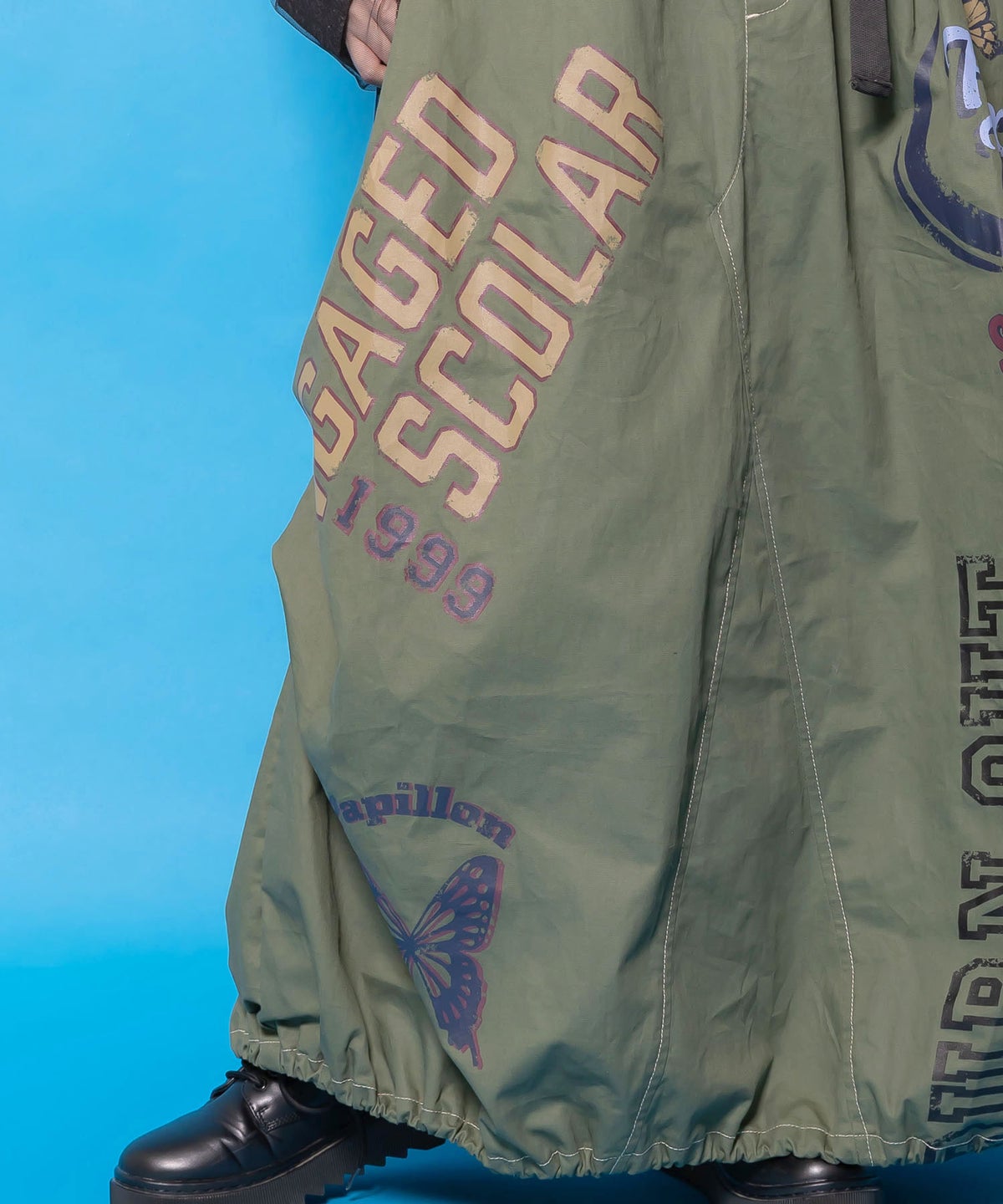 ベルトアジャスター付きバルーンデニムパンツ-15