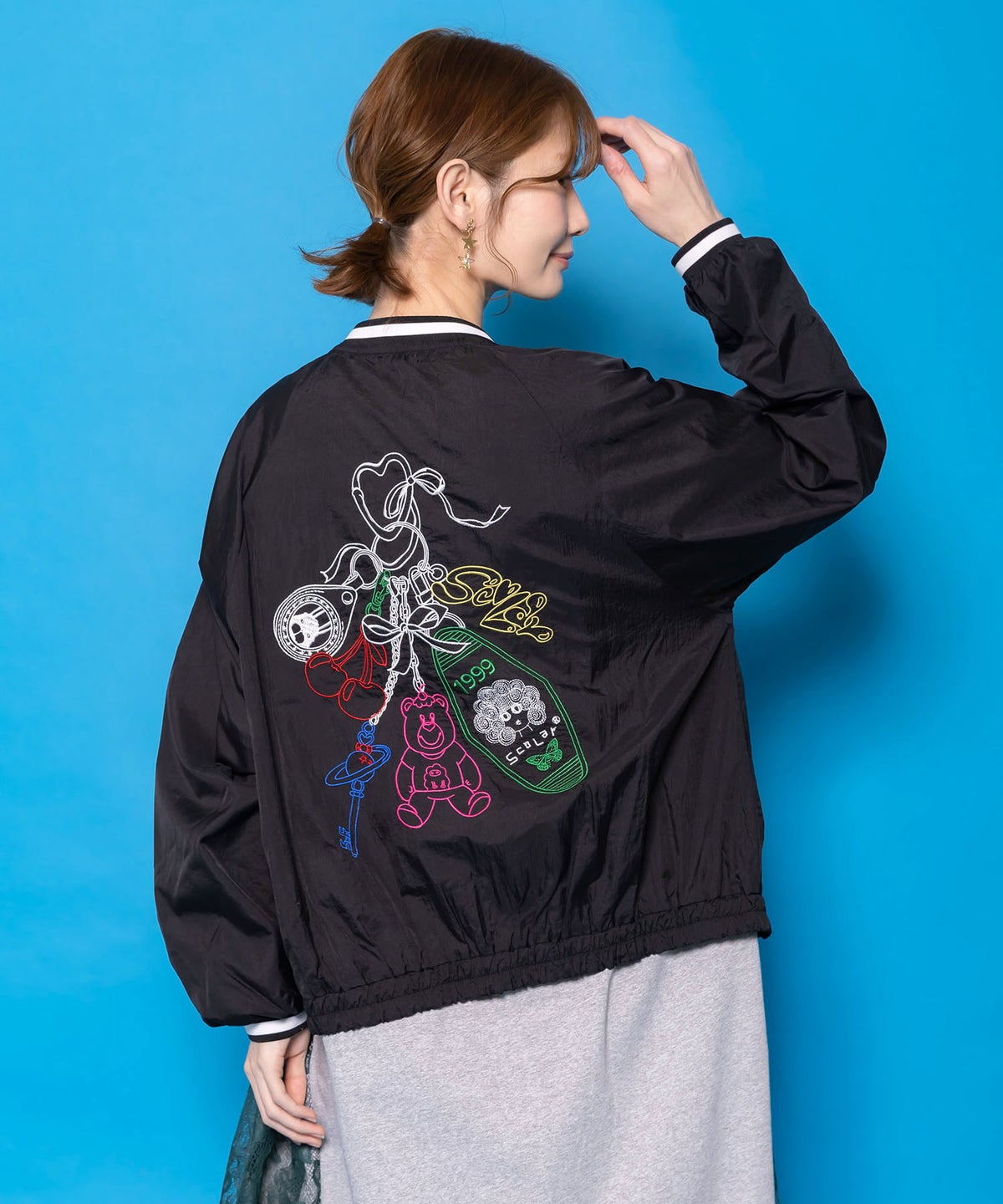 じゃらじゃらスカラーキーホルダー刺繍ブルゾン-1