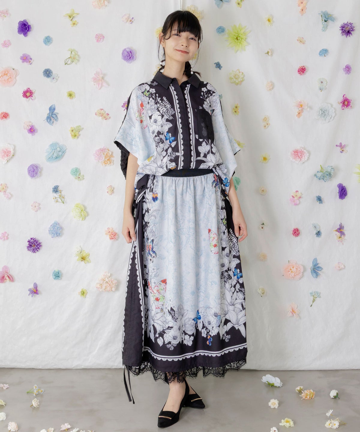 お花いっぱい アンティーク調シャツ-2