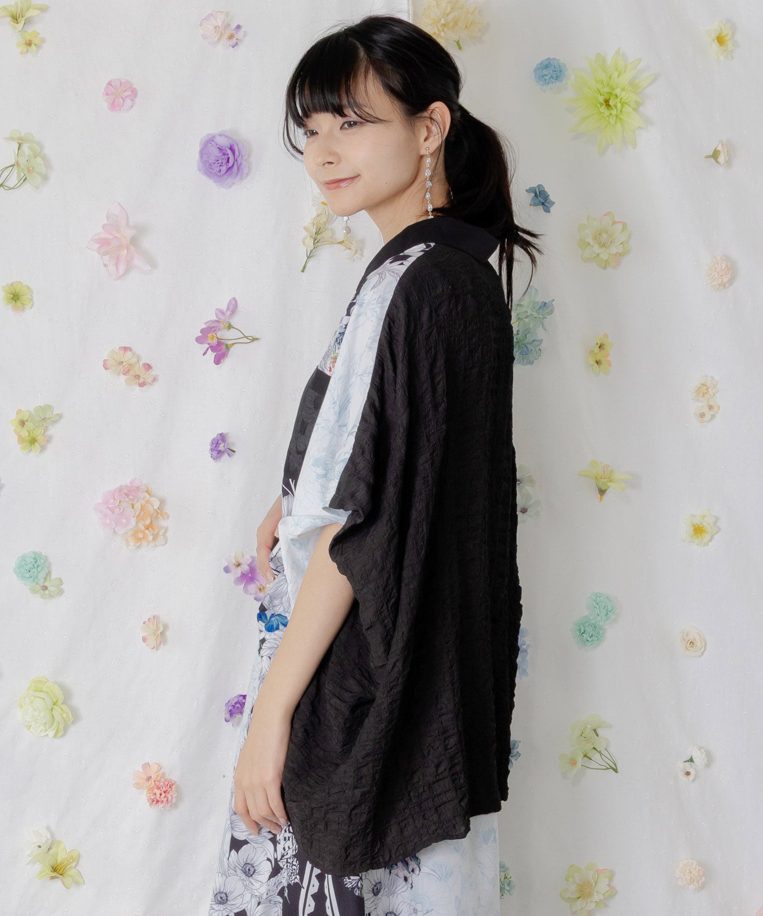 562215：お花いっぱい アンティーク調シャツの通販-ScoLar