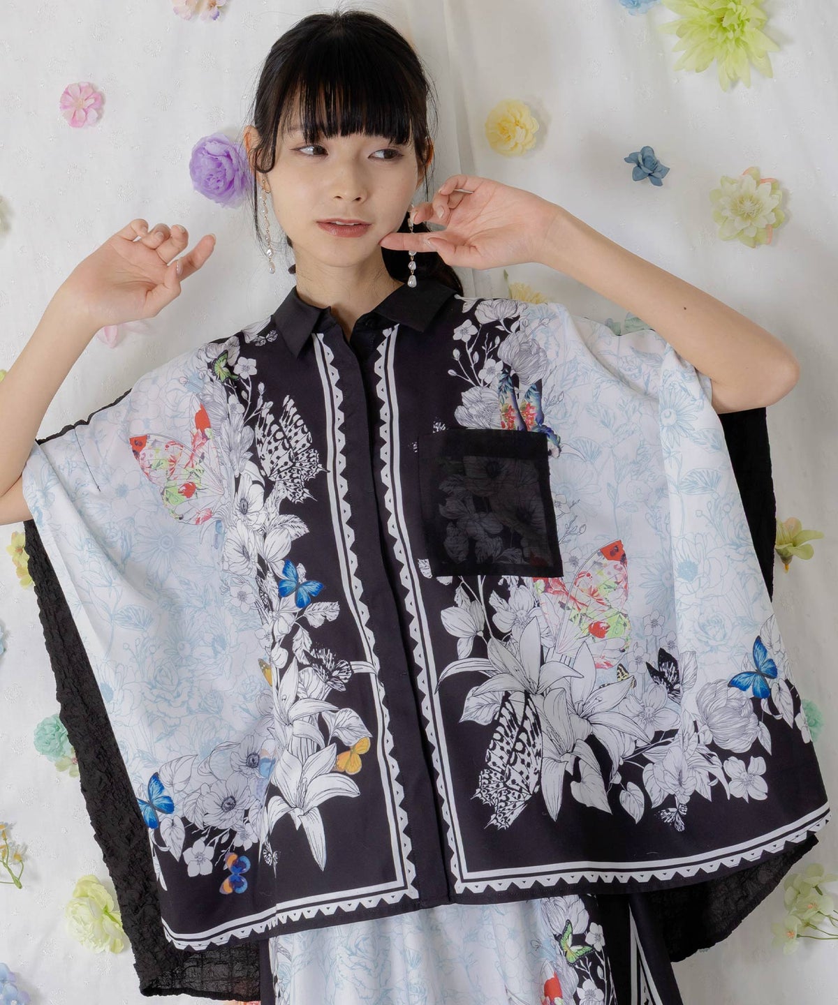 お花いっぱい アンティーク調シャツ-7