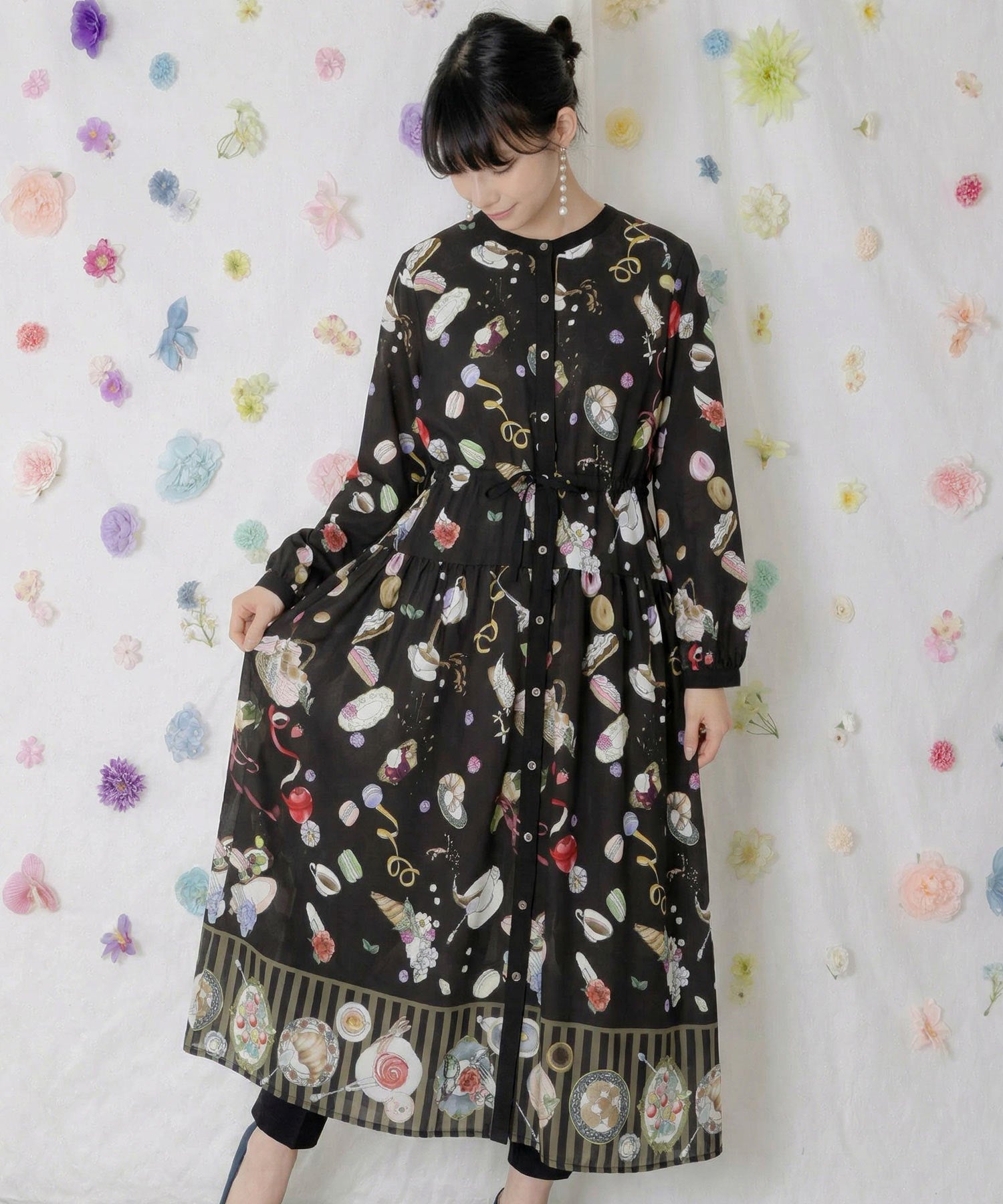 sandro paris ブーツとバラのプリント 柄　ロングシャツワンピース 562201：パリの朝食柄シャツワンピースの通販-ScoLar