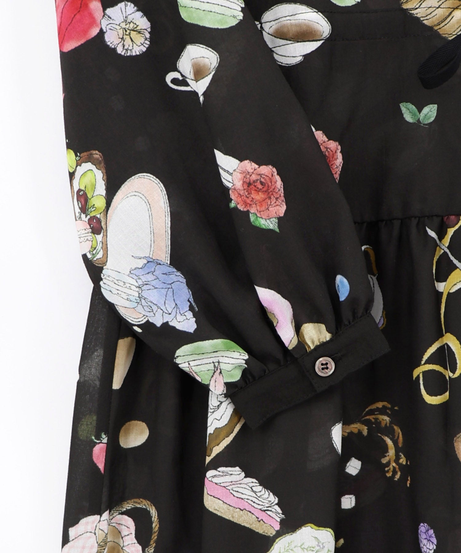 sandro paris ブーツとバラのプリント 柄　ロングシャツワンピース スカラー ScoLar バラと蝶が彩るピアノ柄バックプリントシャツ