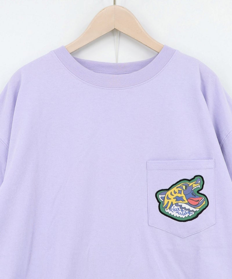 ポップレトロ調 ワッペン風バック刺繍Tシャツ-15