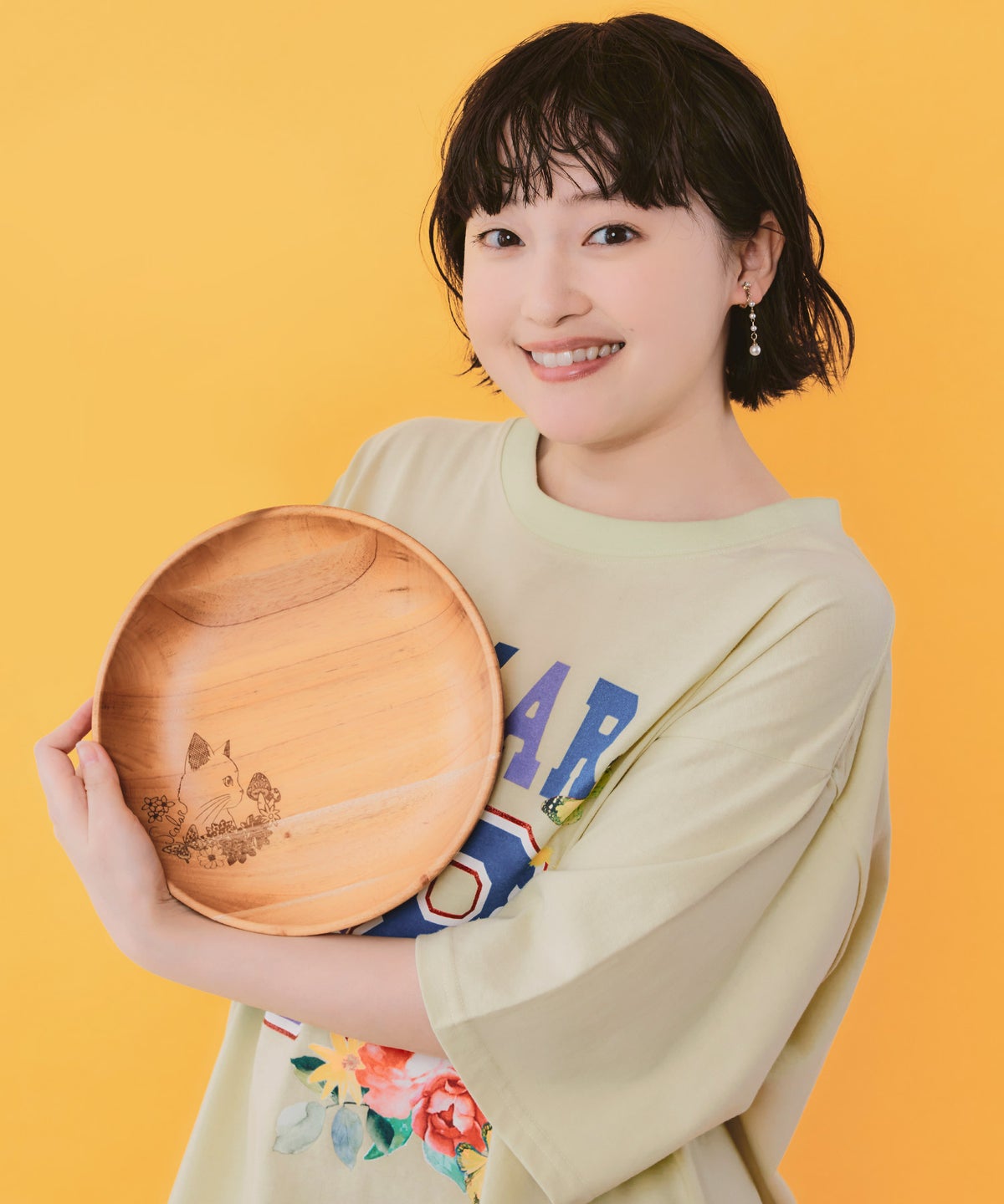 木製ラウンドディッシュ Lサイズ 花ネコ柄-1