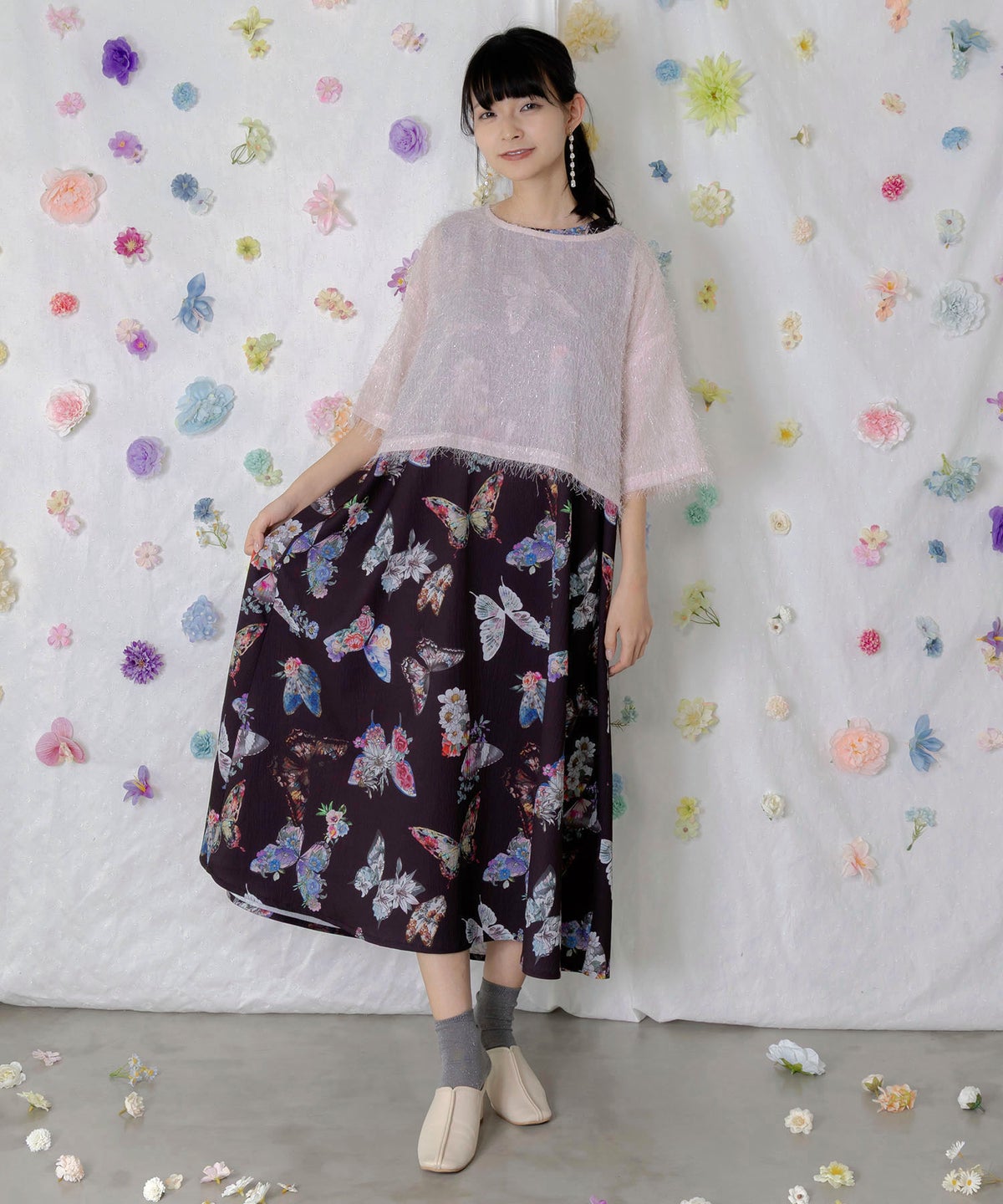 フェザーラメシフォンプルオーバー付き 蝶柄ワンピース-1