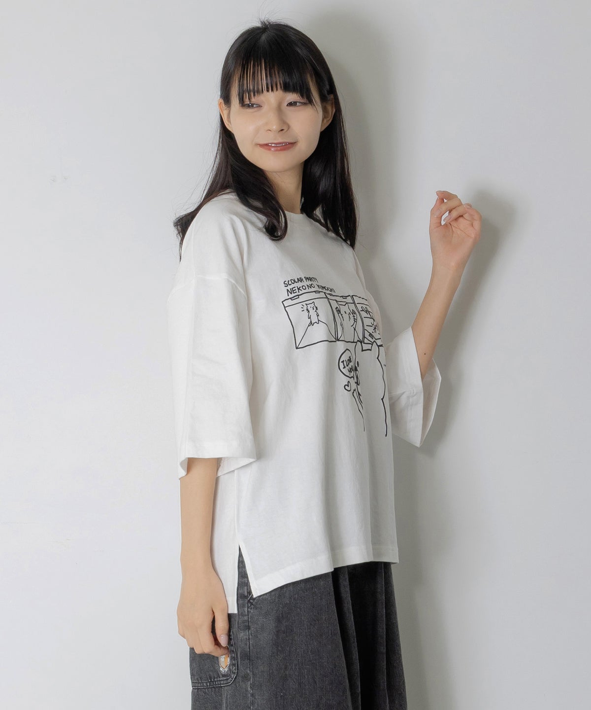 片思いクマと全力拒否ネコTシャツ-10