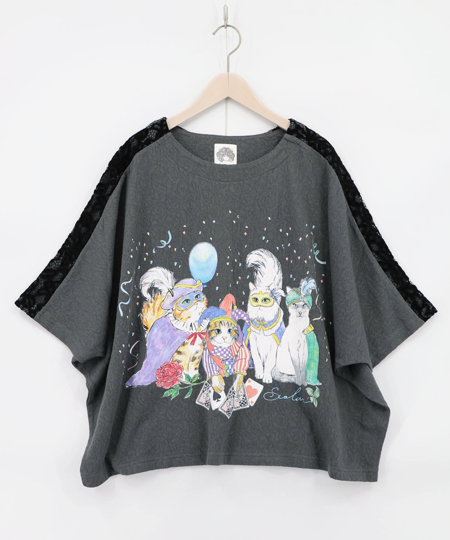スカラー　162634：仮面舞踏会のネコ柄 ドルマンスリーブTシャツ 162634：仮面舞踏会のネコ柄 ドルマンスリーブTシャツの通販-ScoLar