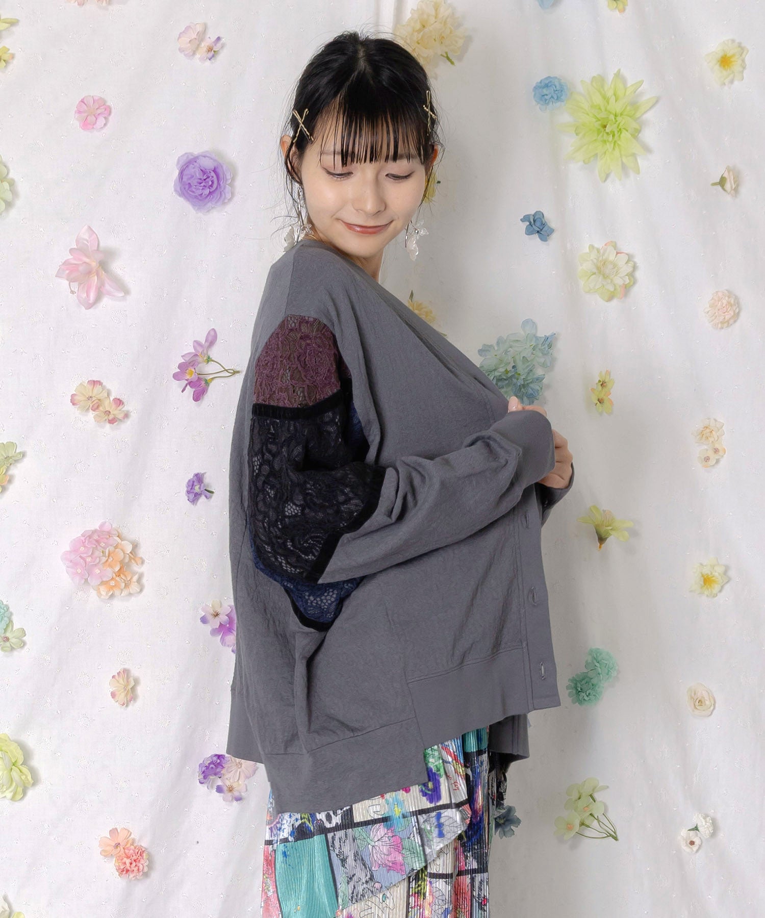 162633：配色花レース×ローズジャガードカーディガンの通販-ScoLar