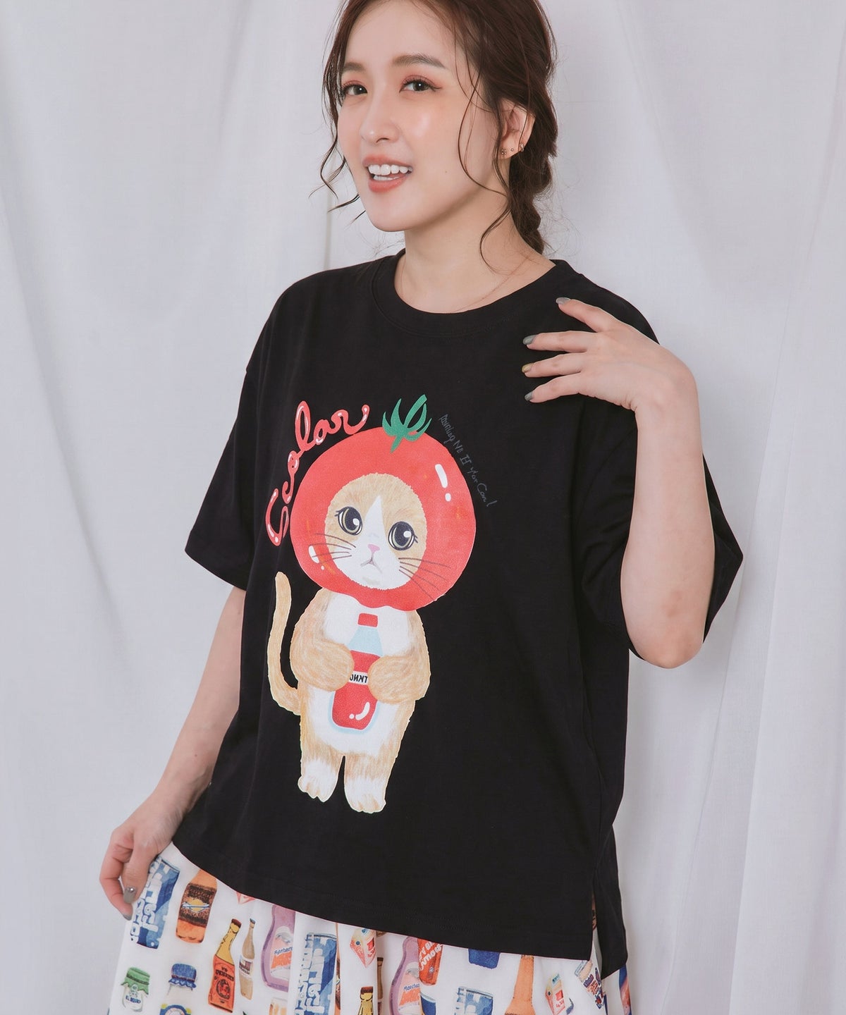トマトにゃんこ柄プリントTシャツ-5