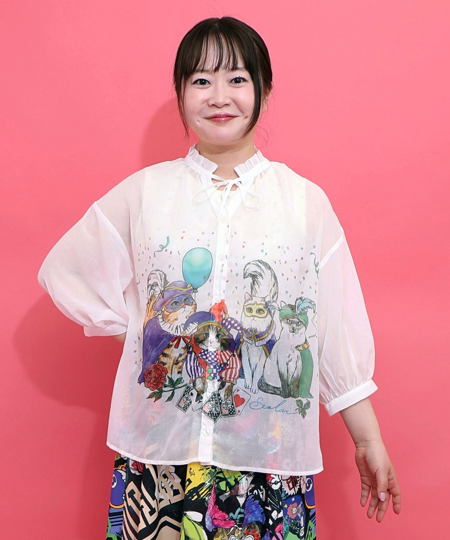 スカラー 162622：仮面舞踏会のネコ柄 ボイルガーゼシャツ 162622：仮面舞踏会のネコ柄 ボイルガーゼシャツの通販-ScoLar