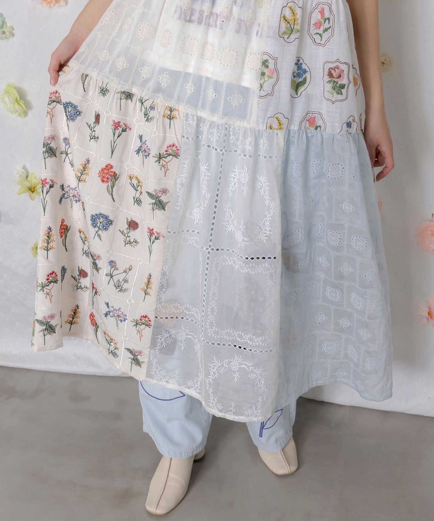 162603：花刺繍×コットンレース×シアー 異素材キャミワンピースの通販