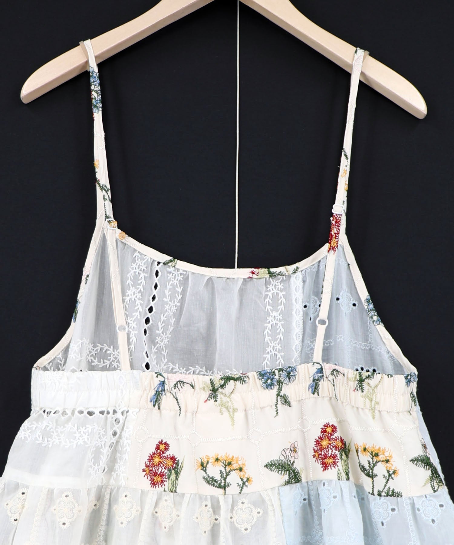 162603：花刺繍×コットンレース×シアー 異素材キャミワンピースの通販