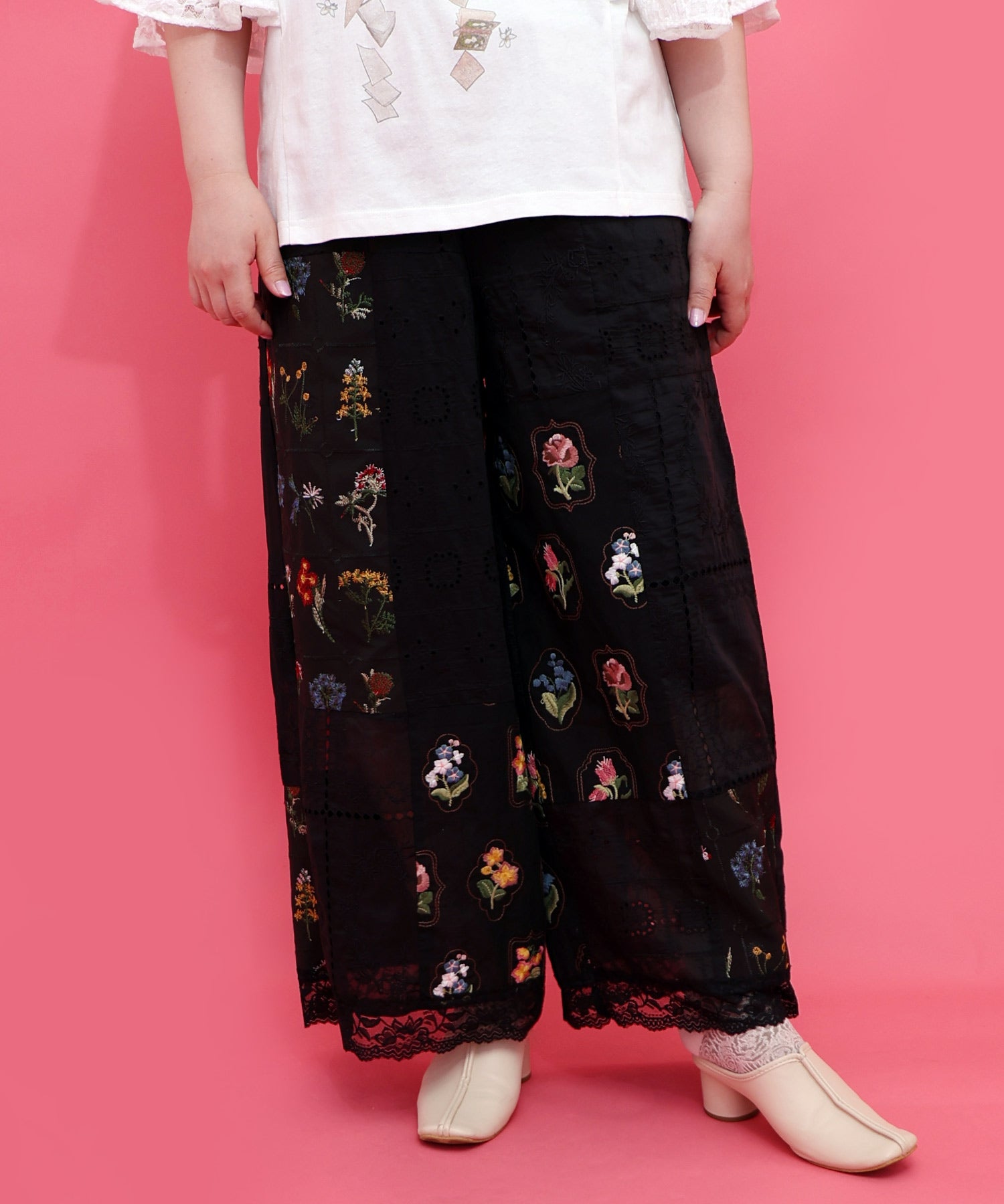 162602：花刺繍×コットンレース×シアー 異素材パンツの通販-ScoLar