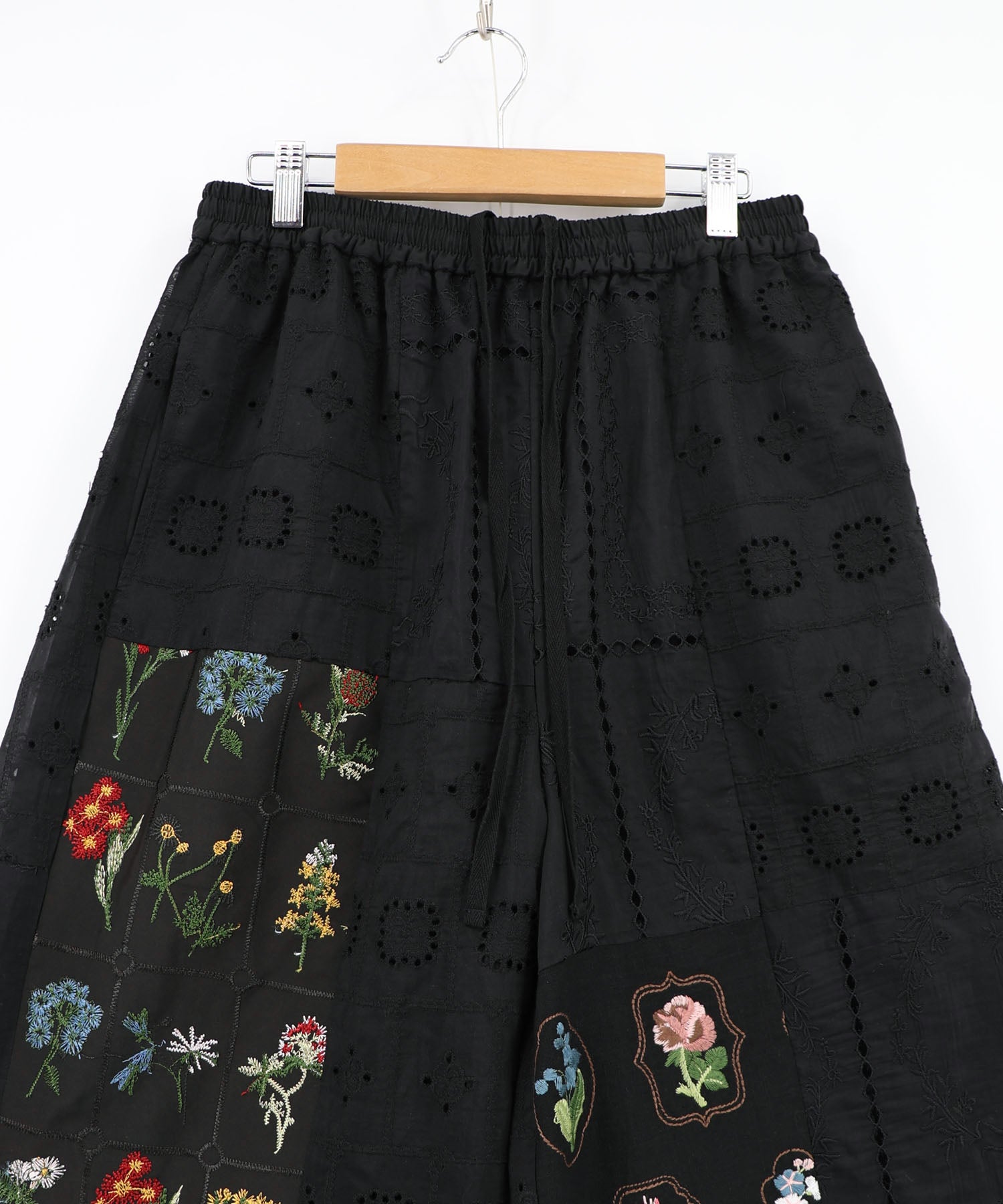 162602：花刺繍×コットンレース×シアー 異素材パンツの通販-ScoLar